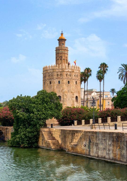 Hostly Acetres 2A-Penthouse In City Center-Fibre-Parking Opt Sevilla Bagian luar foto